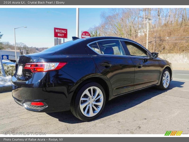 Crystal Black Pearl / Ebony 2016 Acura ILX