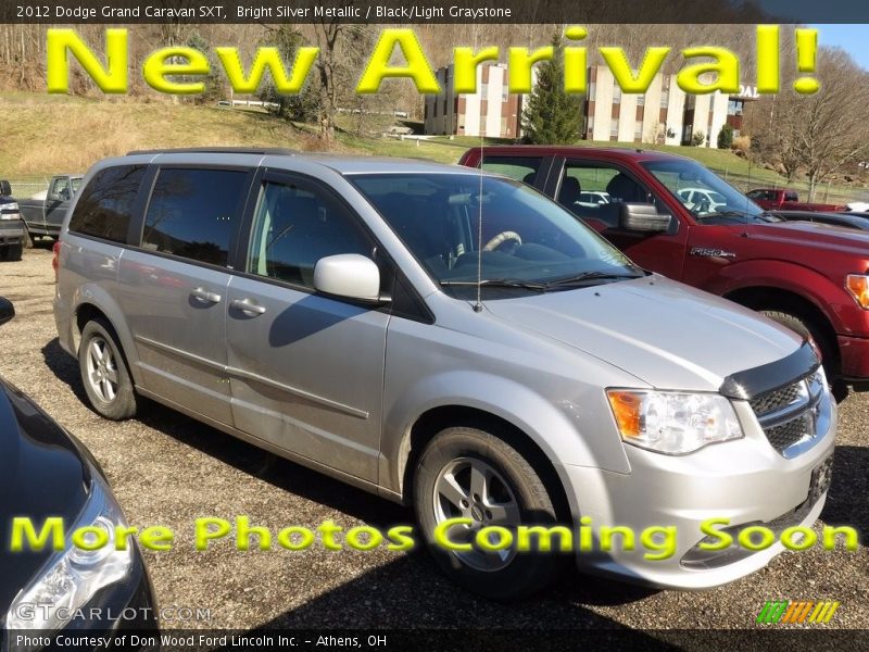 Bright Silver Metallic / Black/Light Graystone 2012 Dodge Grand Caravan SXT