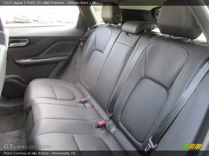 Ultimate Black / Jet 2017 Jaguar F-PACE 35t AWD Premium