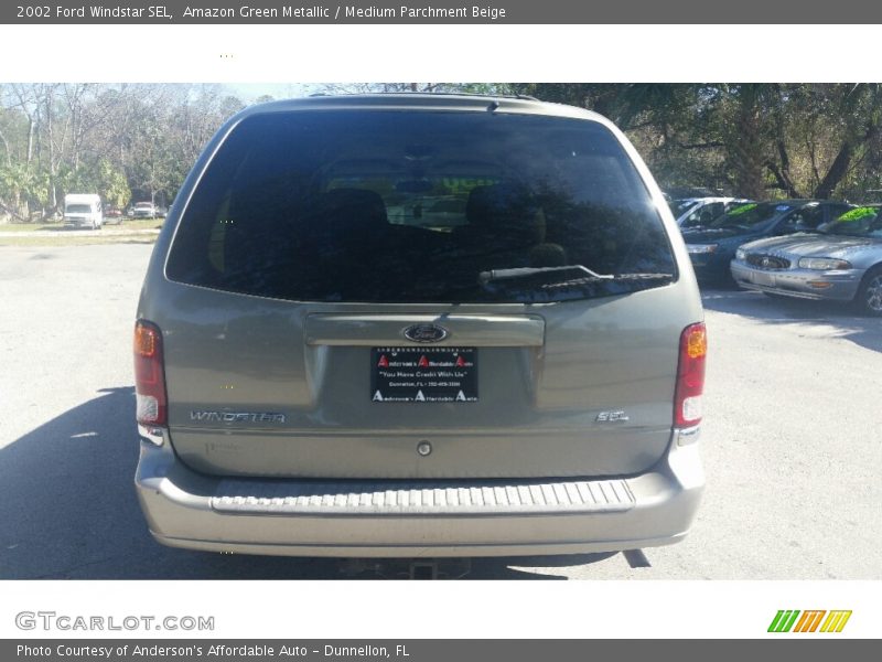 Amazon Green Metallic / Medium Parchment Beige 2002 Ford Windstar SEL