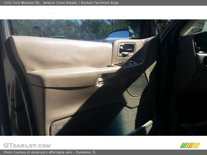 Amazon Green Metallic / Medium Parchment Beige 2002 Ford Windstar SEL