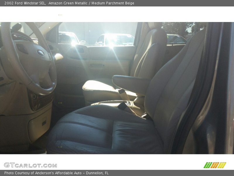 Amazon Green Metallic / Medium Parchment Beige 2002 Ford Windstar SEL