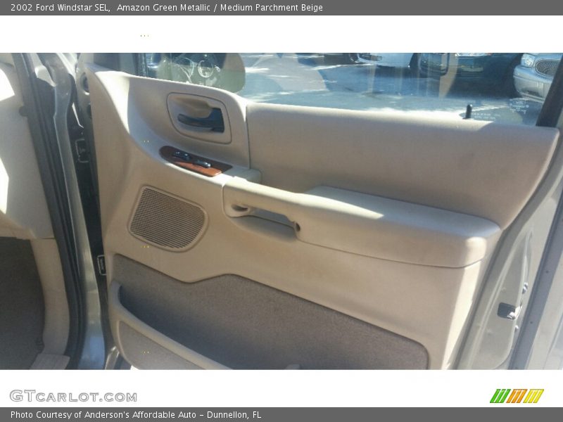 Amazon Green Metallic / Medium Parchment Beige 2002 Ford Windstar SEL