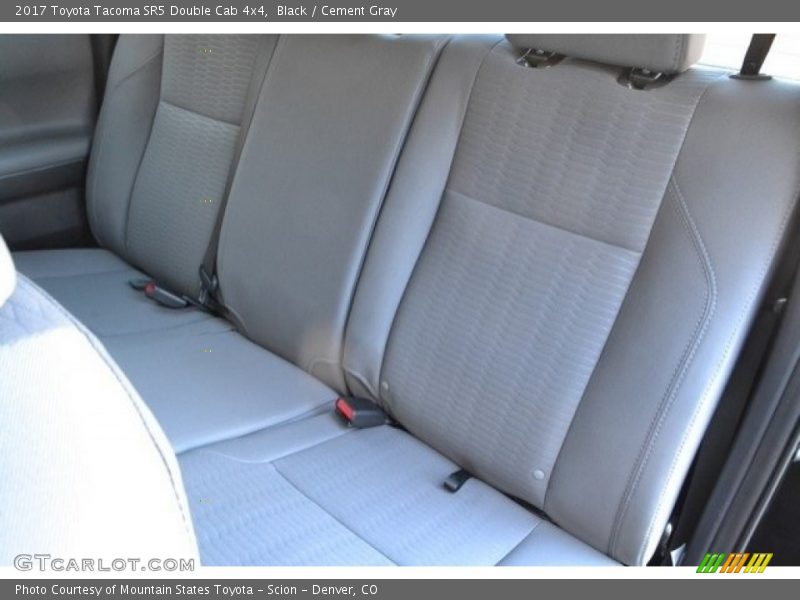 Black / Cement Gray 2017 Toyota Tacoma SR5 Double Cab 4x4