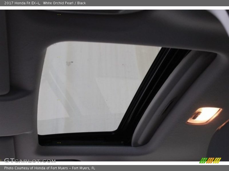 White Orchid Pearl / Black 2017 Honda Fit EX-L