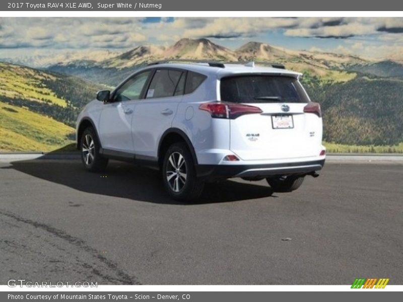 Super White / Nutmeg 2017 Toyota RAV4 XLE AWD