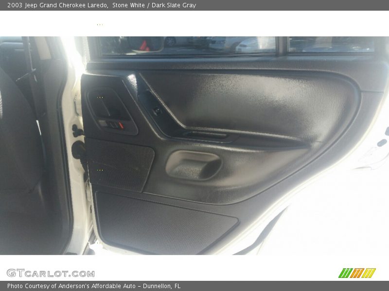 Stone White / Dark Slate Gray 2003 Jeep Grand Cherokee Laredo