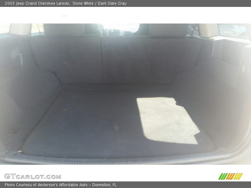 Stone White / Dark Slate Gray 2003 Jeep Grand Cherokee Laredo