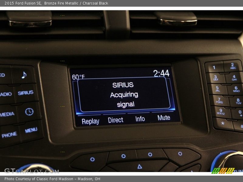 Bronze Fire Metallic / Charcoal Black 2015 Ford Fusion SE
