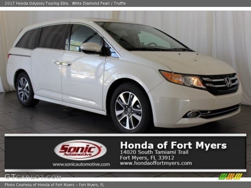 White Diamond Pearl / Truffle 2017 Honda Odyssey Touring Elite