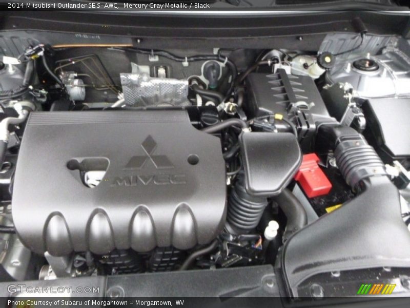 Mercury Gray Metallic / Black 2014 Mitsubishi Outlander SE S-AWC