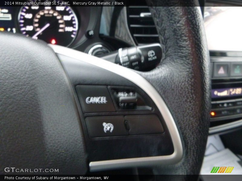 Mercury Gray Metallic / Black 2014 Mitsubishi Outlander SE S-AWC