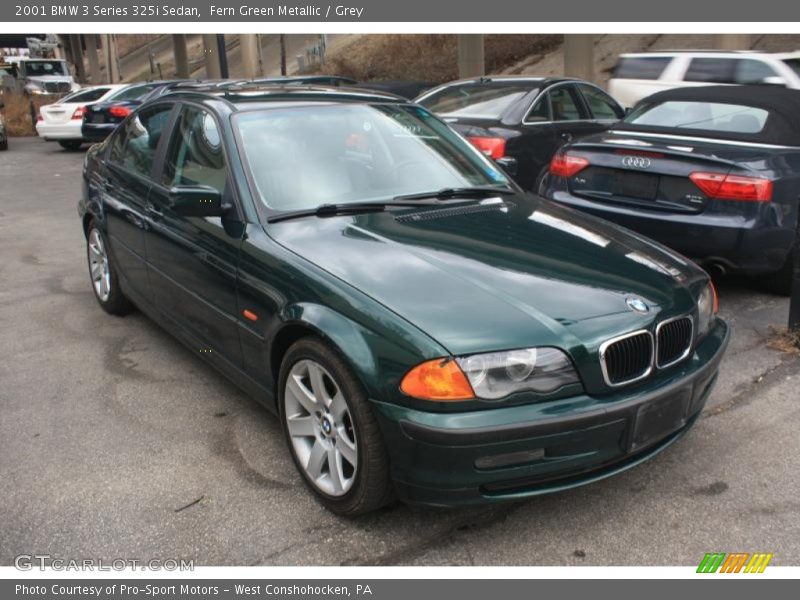 Front 3/4 View of 2001 3 Series 325i Sedan