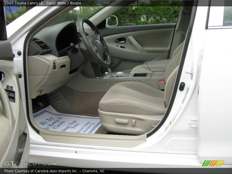Super White / Bisque 2007 Toyota Camry LE