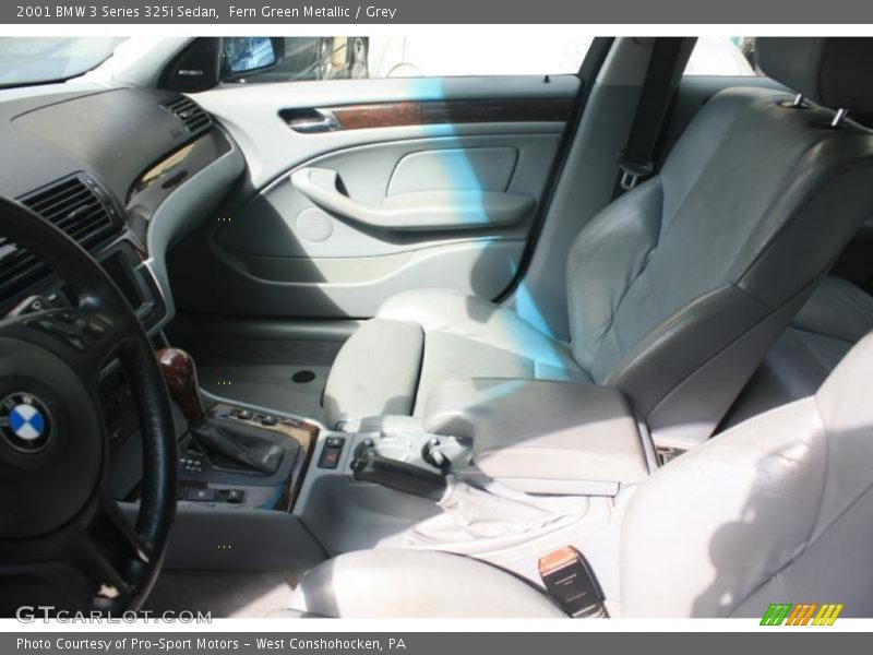 Fern Green Metallic / Grey 2001 BMW 3 Series 325i Sedan