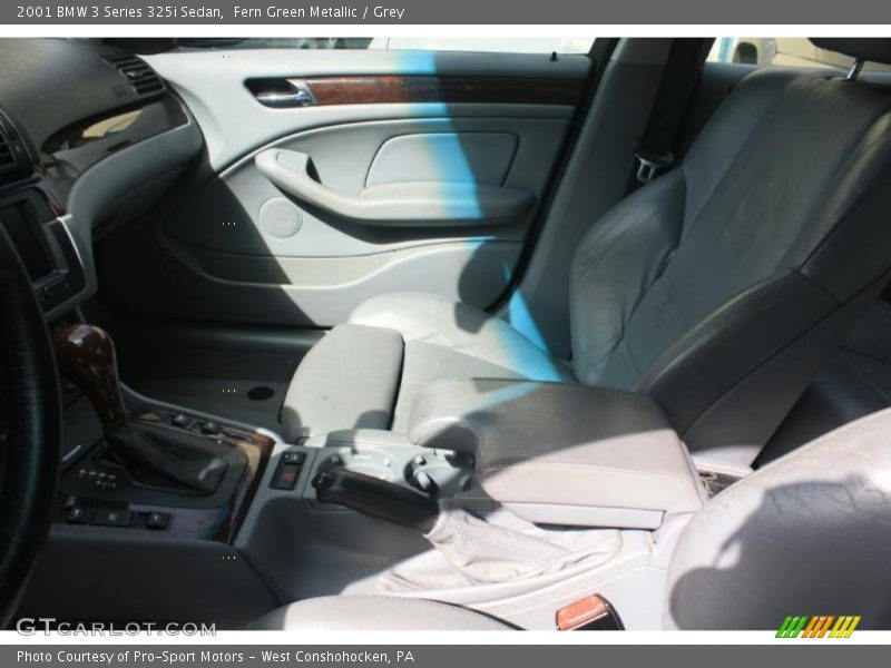 Fern Green Metallic / Grey 2001 BMW 3 Series 325i Sedan