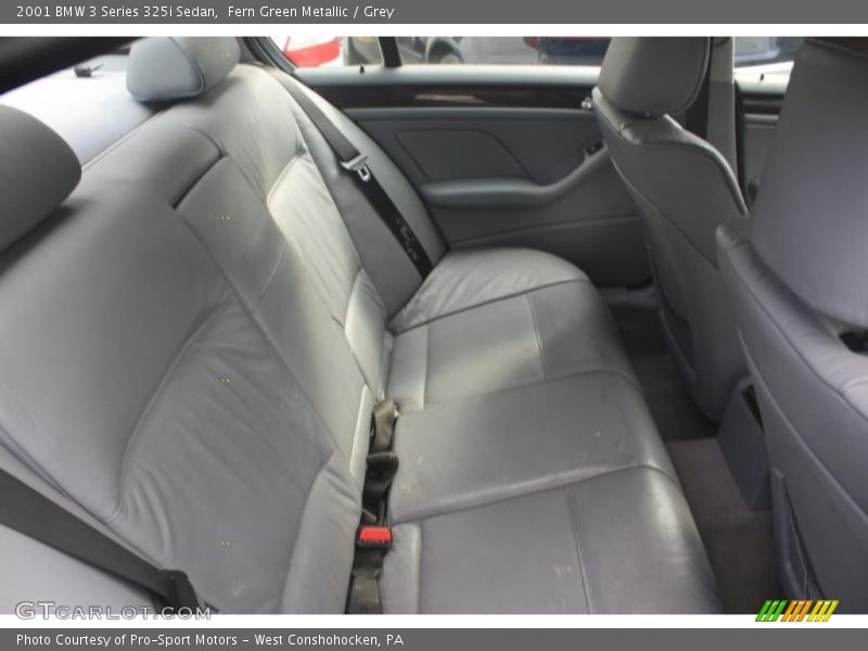 Fern Green Metallic / Grey 2001 BMW 3 Series 325i Sedan