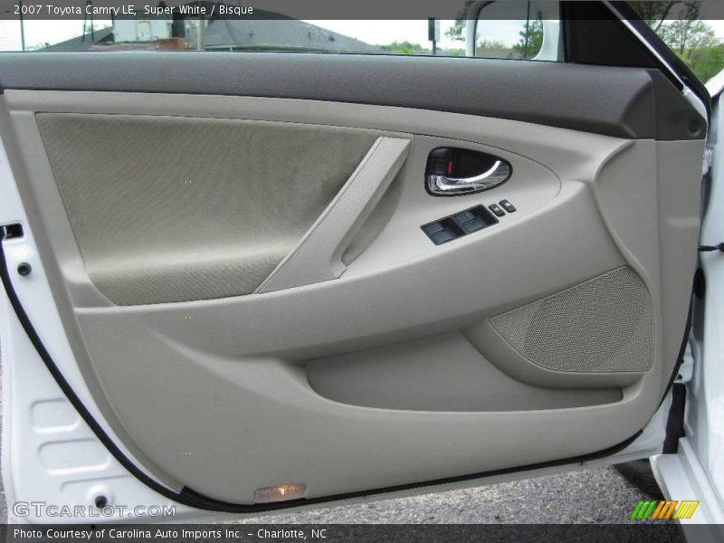 Super White / Bisque 2007 Toyota Camry LE