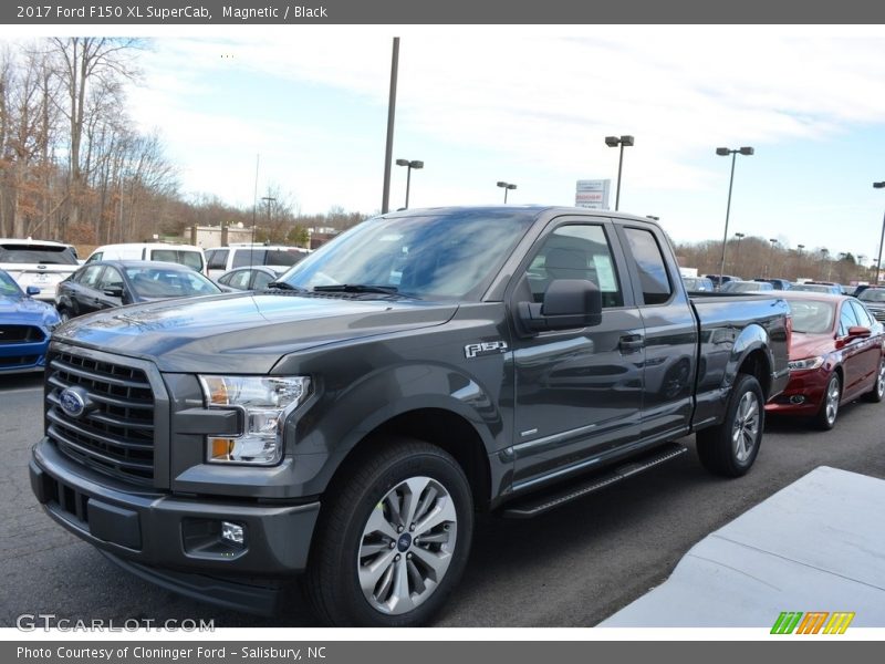 Magnetic / Black 2017 Ford F150 XL SuperCab