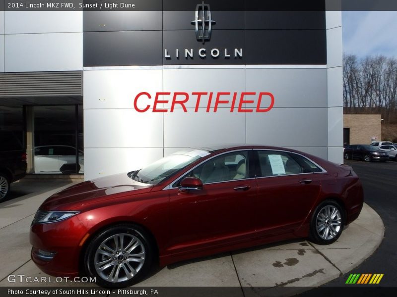Sunset / Light Dune 2014 Lincoln MKZ FWD