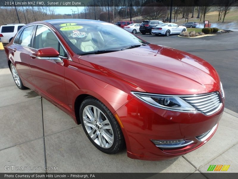 Sunset / Light Dune 2014 Lincoln MKZ FWD