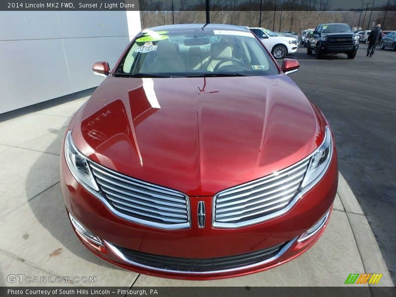 Sunset / Light Dune 2014 Lincoln MKZ FWD