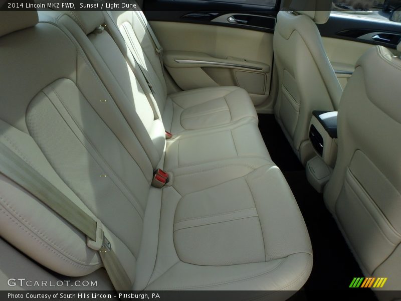 Sunset / Light Dune 2014 Lincoln MKZ FWD
