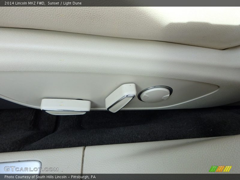 Sunset / Light Dune 2014 Lincoln MKZ FWD