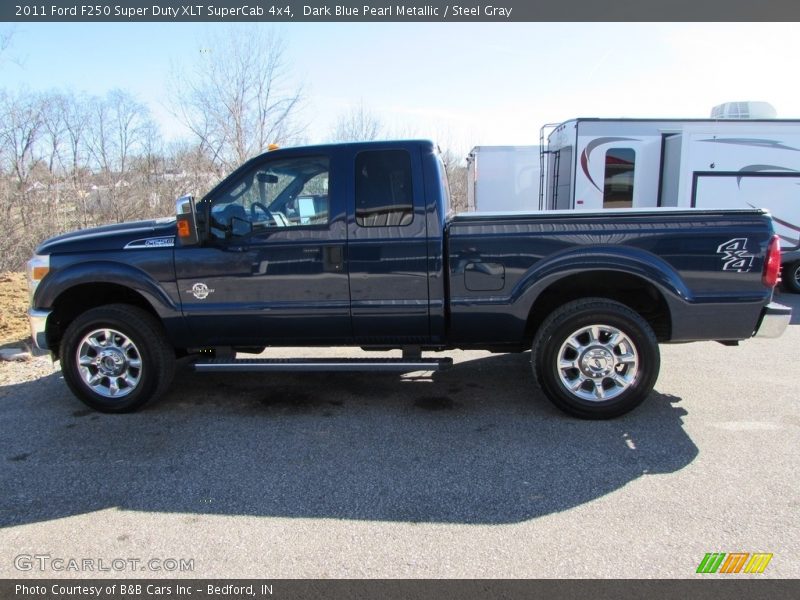 Dark Blue Pearl Metallic / Steel Gray 2011 Ford F250 Super Duty XLT SuperCab 4x4