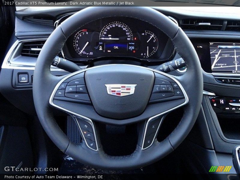  2017 XT5 Premium Luxury Steering Wheel