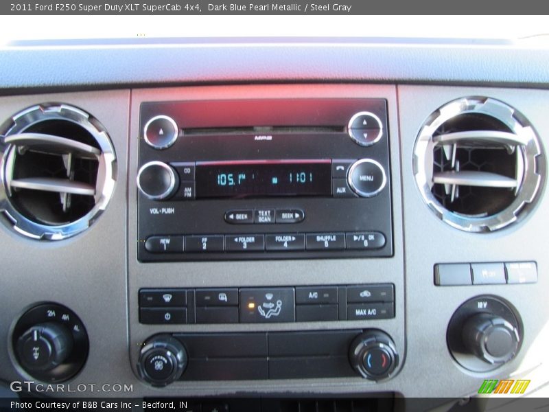 Dark Blue Pearl Metallic / Steel Gray 2011 Ford F250 Super Duty XLT SuperCab 4x4