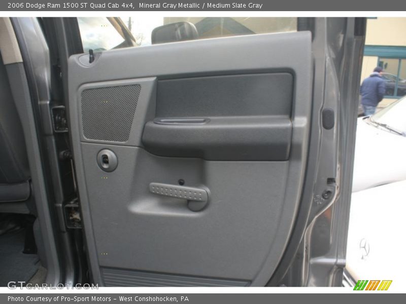Mineral Gray Metallic / Medium Slate Gray 2006 Dodge Ram 1500 ST Quad Cab 4x4