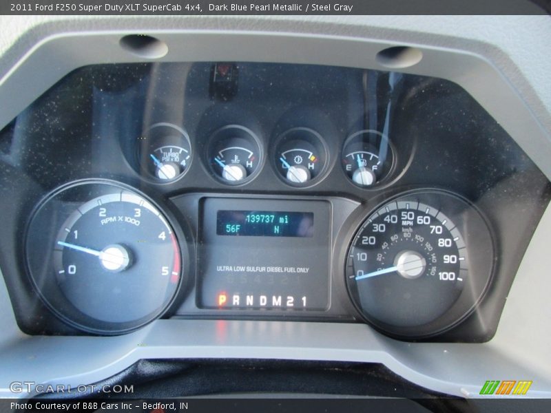 Dark Blue Pearl Metallic / Steel Gray 2011 Ford F250 Super Duty XLT SuperCab 4x4