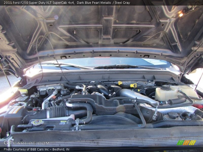 Dark Blue Pearl Metallic / Steel Gray 2011 Ford F250 Super Duty XLT SuperCab 4x4
