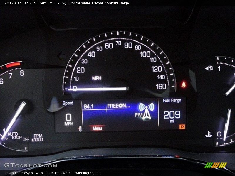  2017 XT5 Premium Luxury Premium Luxury Gauges