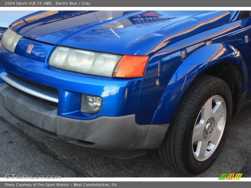Electric Blue / Gray 2004 Saturn VUE V6 AWD
