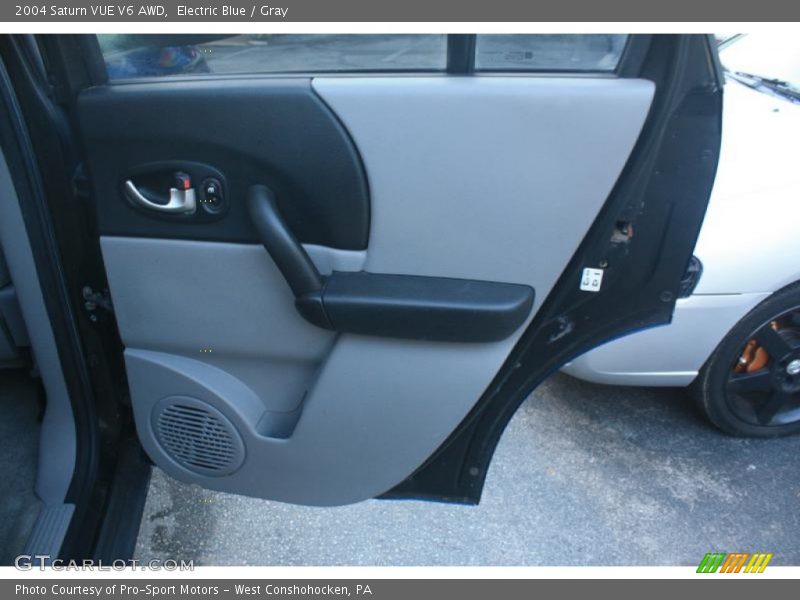 Electric Blue / Gray 2004 Saturn VUE V6 AWD