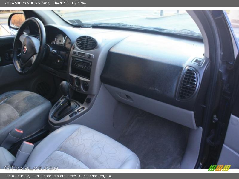Electric Blue / Gray 2004 Saturn VUE V6 AWD