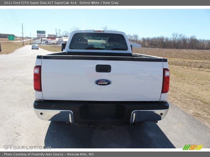 Oxford White / Steel Gray 2011 Ford F250 Super Duty XLT SuperCab 4x4