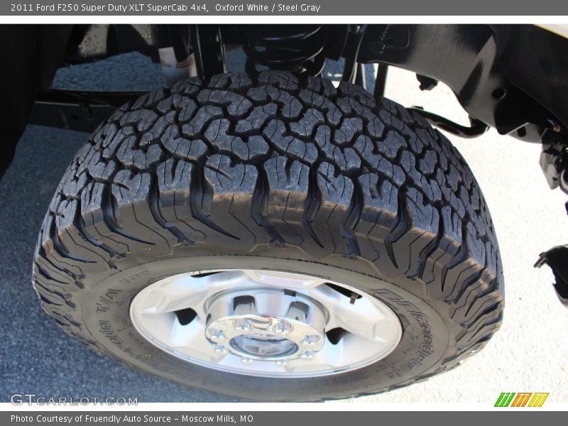 Oxford White / Steel Gray 2011 Ford F250 Super Duty XLT SuperCab 4x4