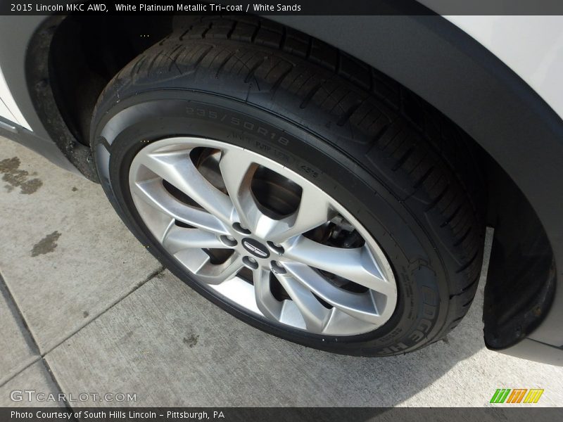 White Platinum Metallic Tri-coat / White Sands 2015 Lincoln MKC AWD