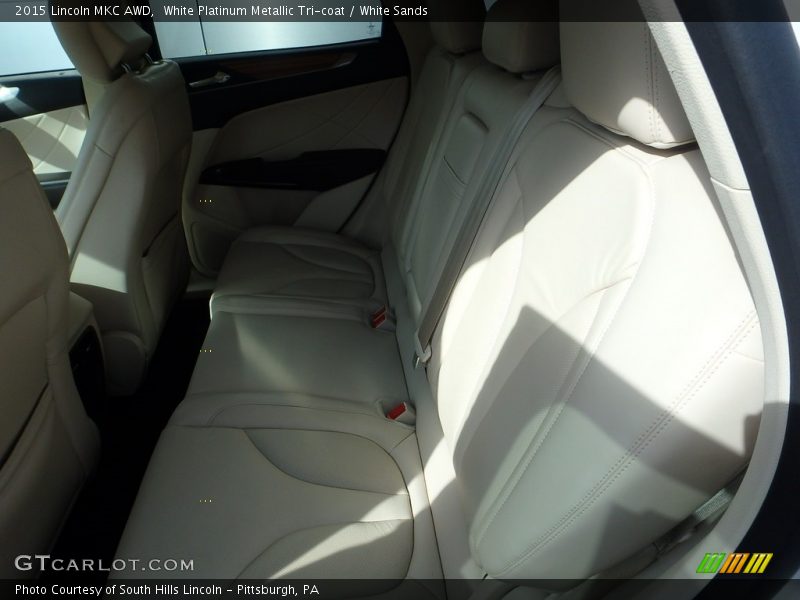 White Platinum Metallic Tri-coat / White Sands 2015 Lincoln MKC AWD