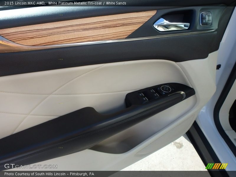 White Platinum Metallic Tri-coat / White Sands 2015 Lincoln MKC AWD