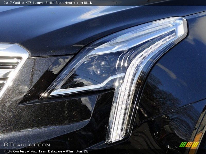 Stellar Black Metallic / Jet Black 2017 Cadillac XT5 Luxury