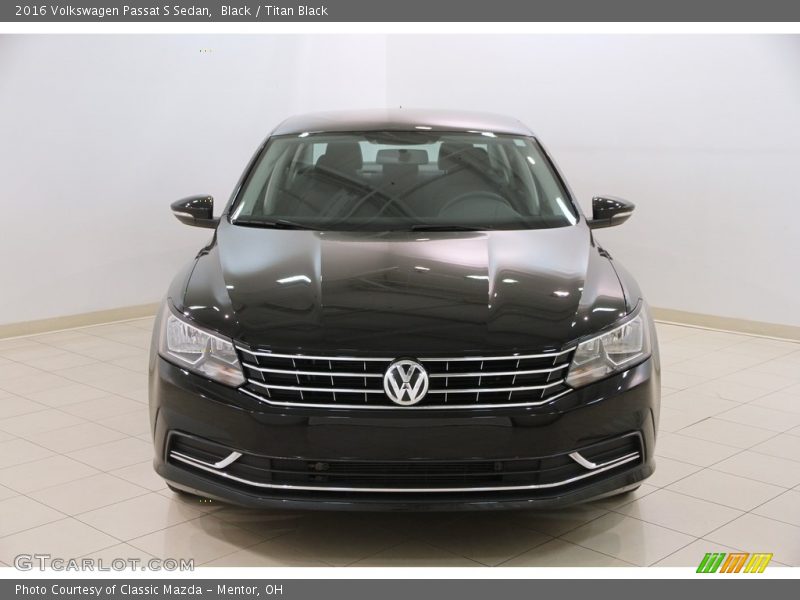 Black / Titan Black 2016 Volkswagen Passat S Sedan