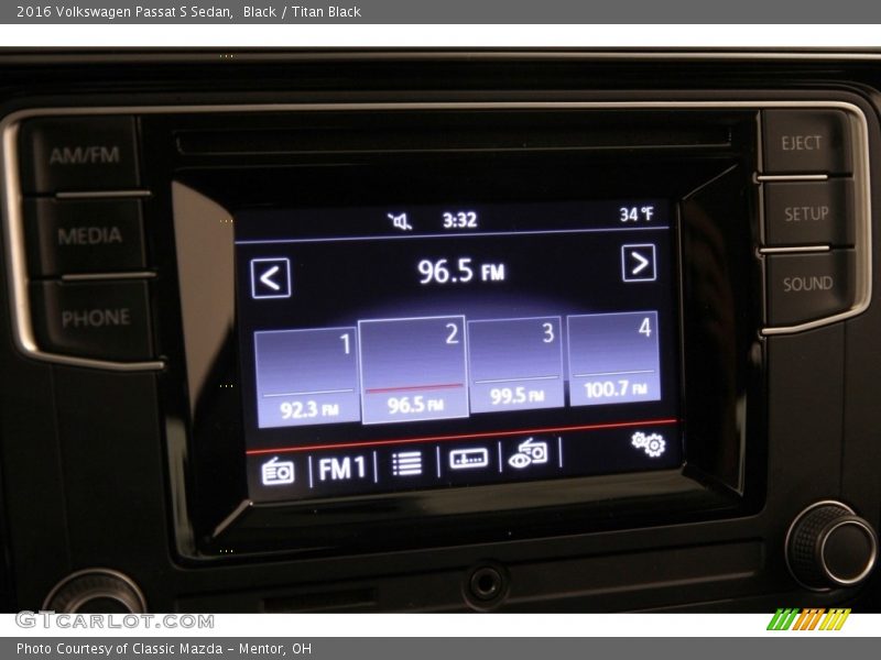 Controls of 2016 Passat S Sedan