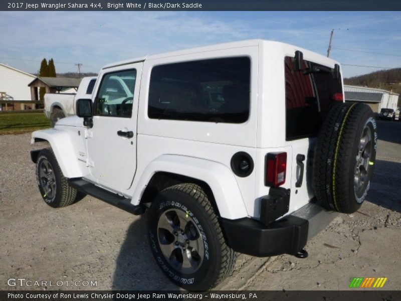 Bright White / Black/Dark Saddle 2017 Jeep Wrangler Sahara 4x4