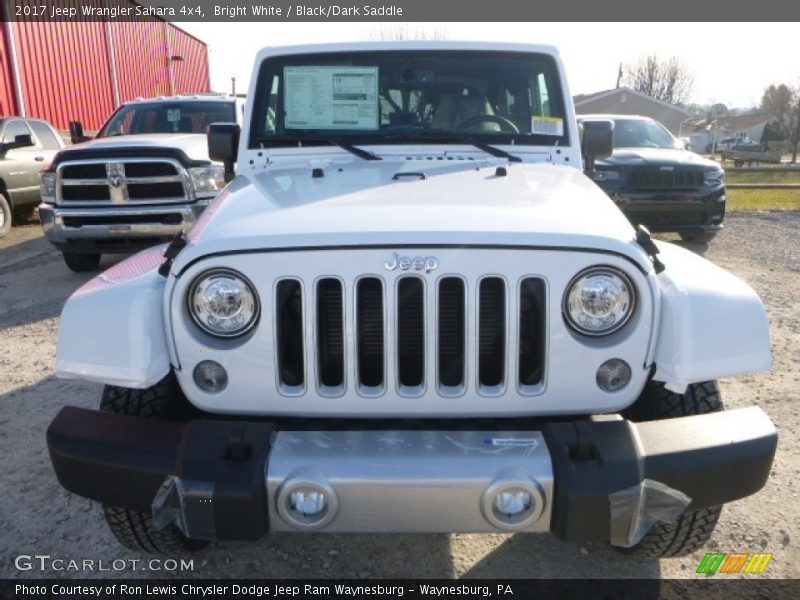 Bright White / Black/Dark Saddle 2017 Jeep Wrangler Sahara 4x4
