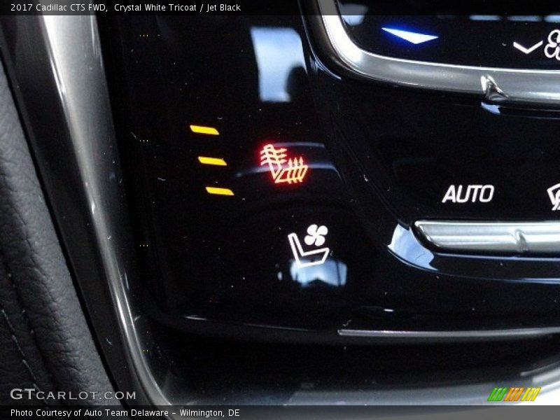 Controls of 2017 CTS FWD