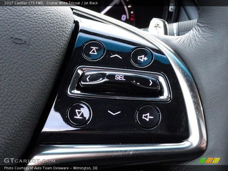 Controls of 2017 CTS FWD